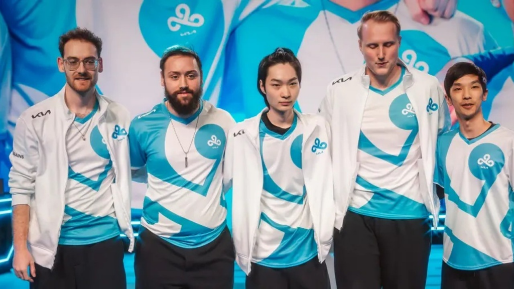 Cloud9 обыграли Disguised со счетом 2-1 в летнем сезоне LCS.