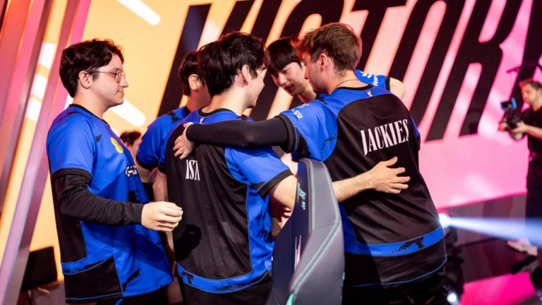 GIANTX recover from an opening loss to beat Shifters 2-1