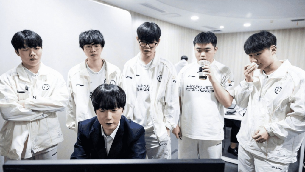 Invictus Gaming обыграли LNG Esports со счетом 2:0 в третьем сплите LPL.