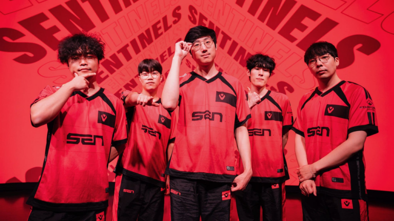 Sentinels beat FlyQuest 2-0 in the LCS
