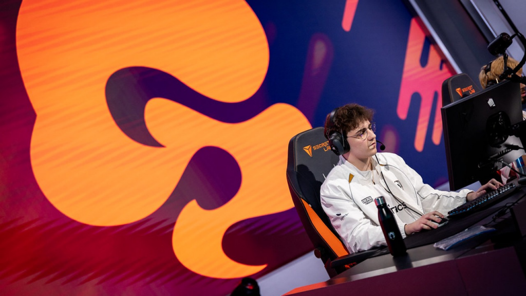 В летнем сезоне LEC команда Heretics обыграла Fnatic со счетом 2-1.
