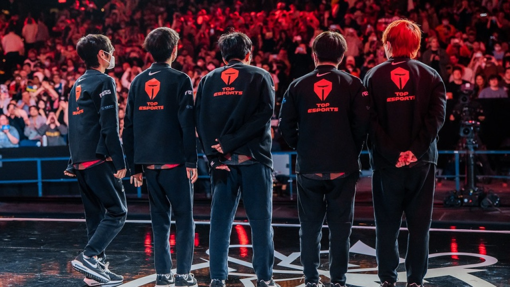 Top Esports, оправившись от поражения в первом матче, одержали победу над LGD.