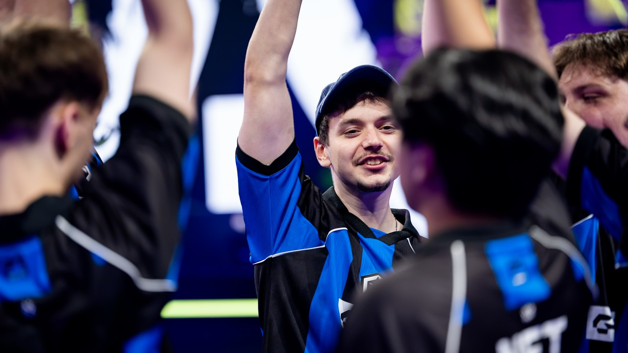 GIANTX players during the opening Stage 2 match with FNATIC