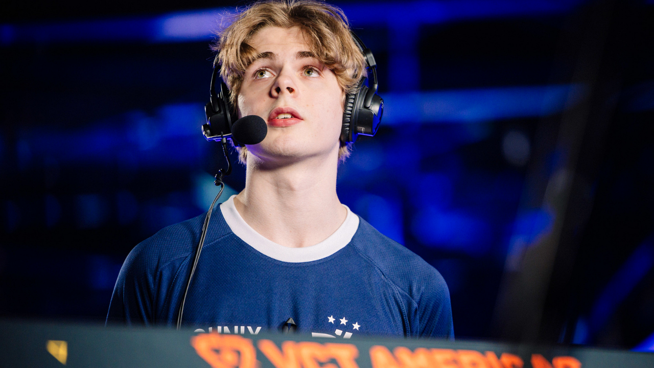 Verno shown in a VALORANT player image before the MIBR role change