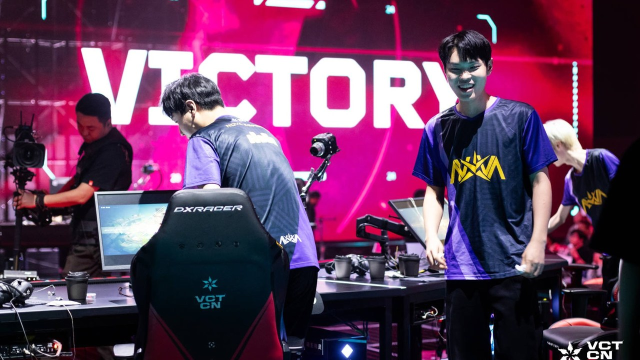 Nova Esports Valorant players celebrate at their desks