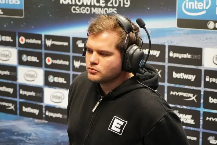 Ceh9 It's a complete failure - opinion on the replacement of HooXi with Snax in G2