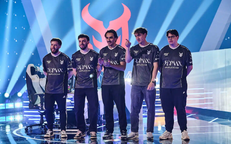 3DMAX Esports Fraud: Investigating the $1 Million Loss and Its Impact on CS2 Sticker Economy - Image 1