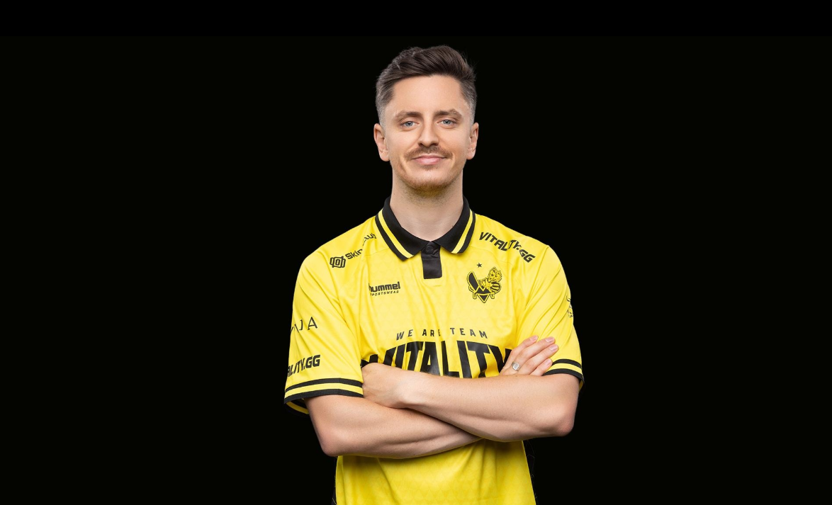 Player Dan &lsquo;apEX&rsquo; Madesclaire