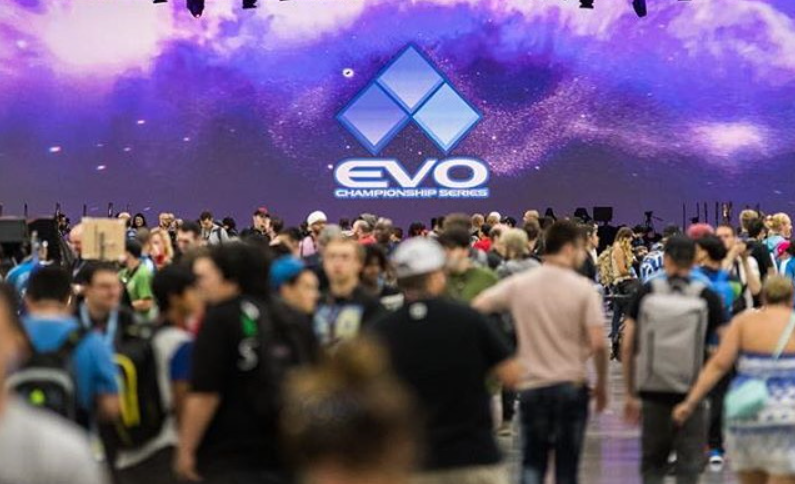 Evo fighting games crowd hype