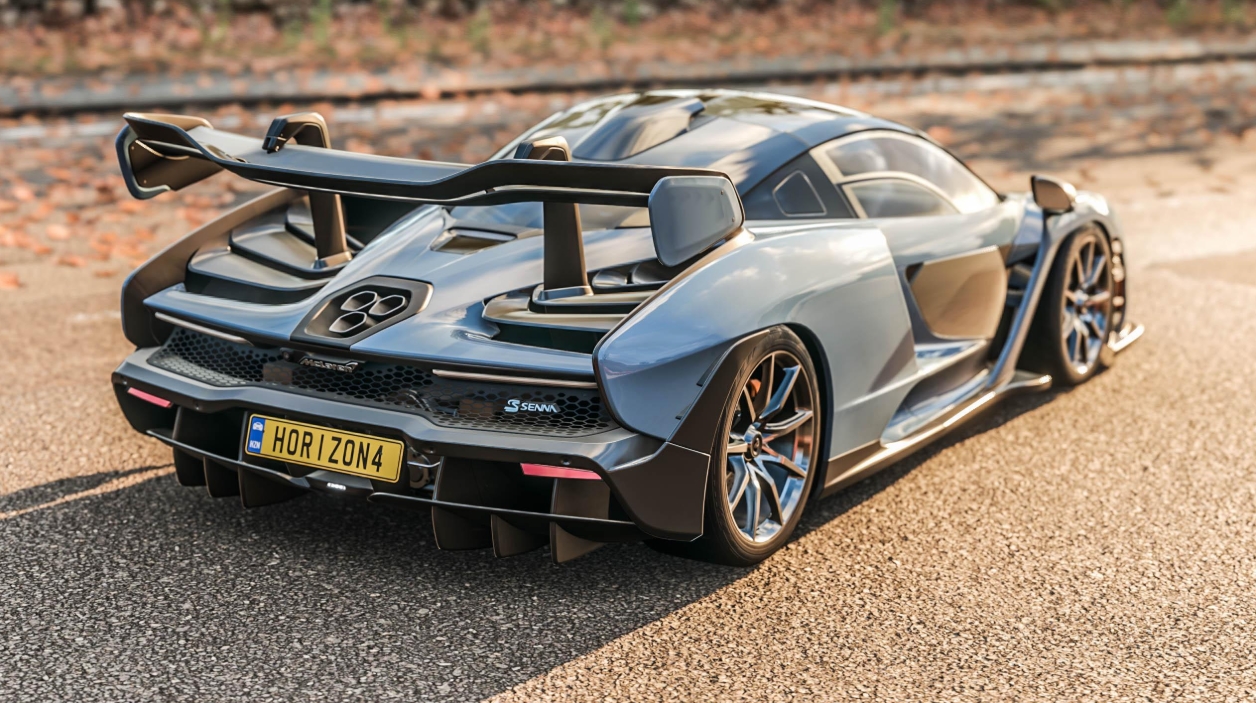 Forza Horizon 4 McLaren Senna car screenshot review