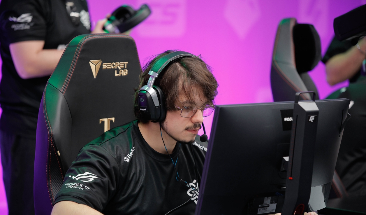 Legacy player competing at CS Asia Championships 2026 — the Brazilian team advanced to the CAC 2026 semifinals after defeating The MongolZ