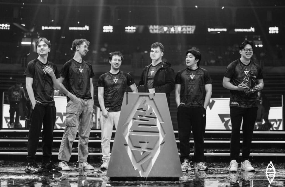 Dota 2's Wild Week: Tundra Exits, GLYPH's Hilarious Clip, Save-'s 1,000 Maps & More