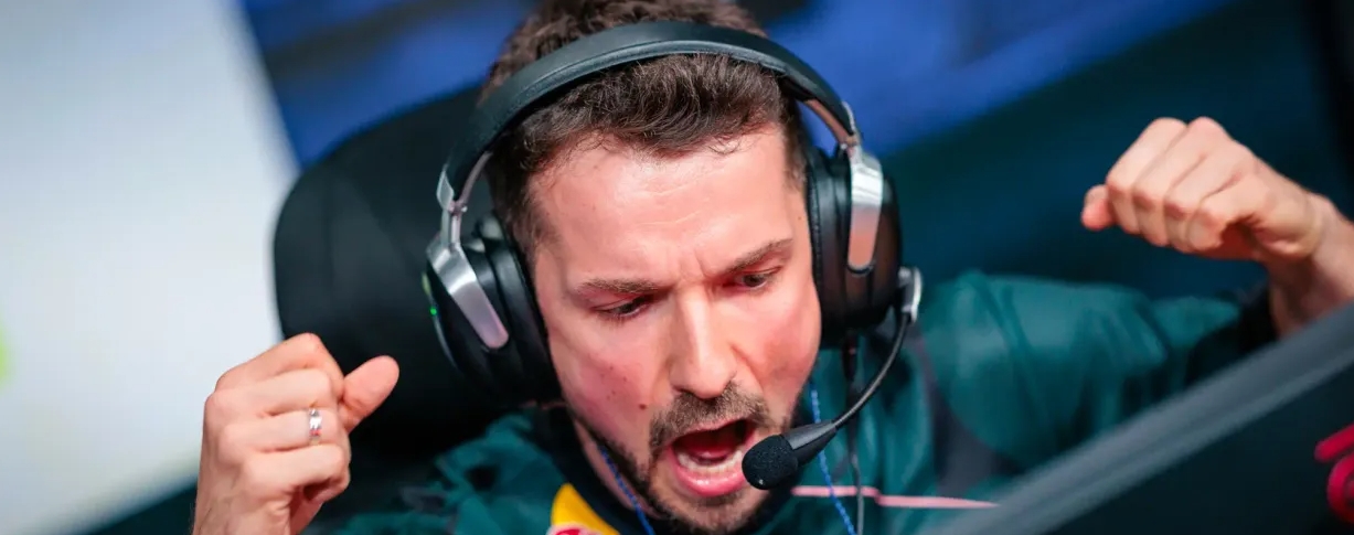 G2 Esports player celebrates victory over NAVI