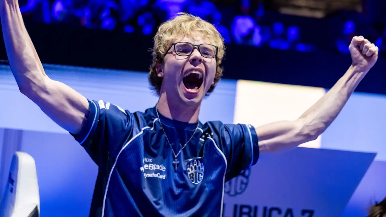 A BIG player celebrates on the Fortnite EWC stage