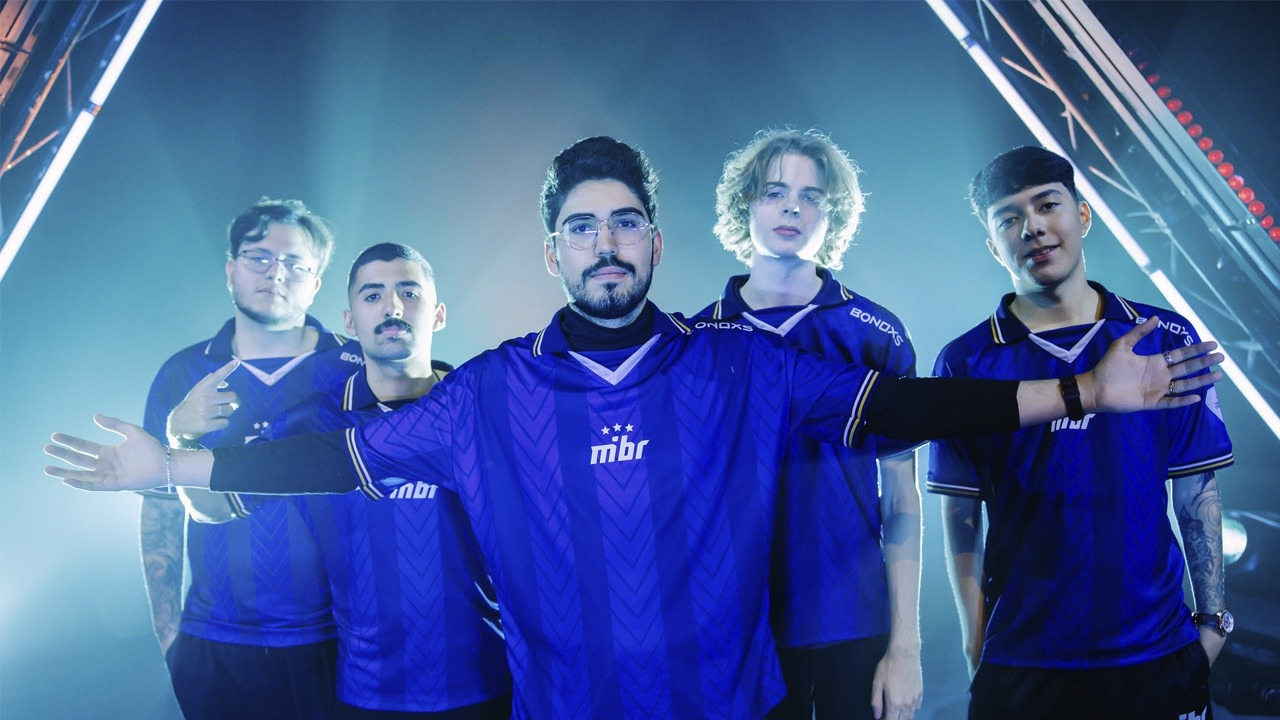 MIBR face the ENVY team in the VCT Americas upper semifinal